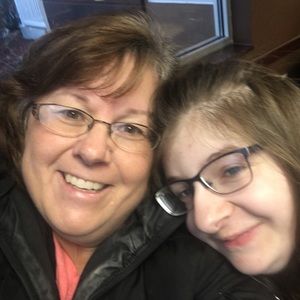 Meet your Posher, Kim